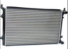 Su Radyatörü Golf5-Golf6-Jetta-Passat-A3 Bgu-Bse-Blf-Blp 1,6-1,6 Fsi 8Mk 376 700-491 (640X415 Mm) 1K0121251F 1K0121251E 1K0121251Br 1K012125 1K0121251P