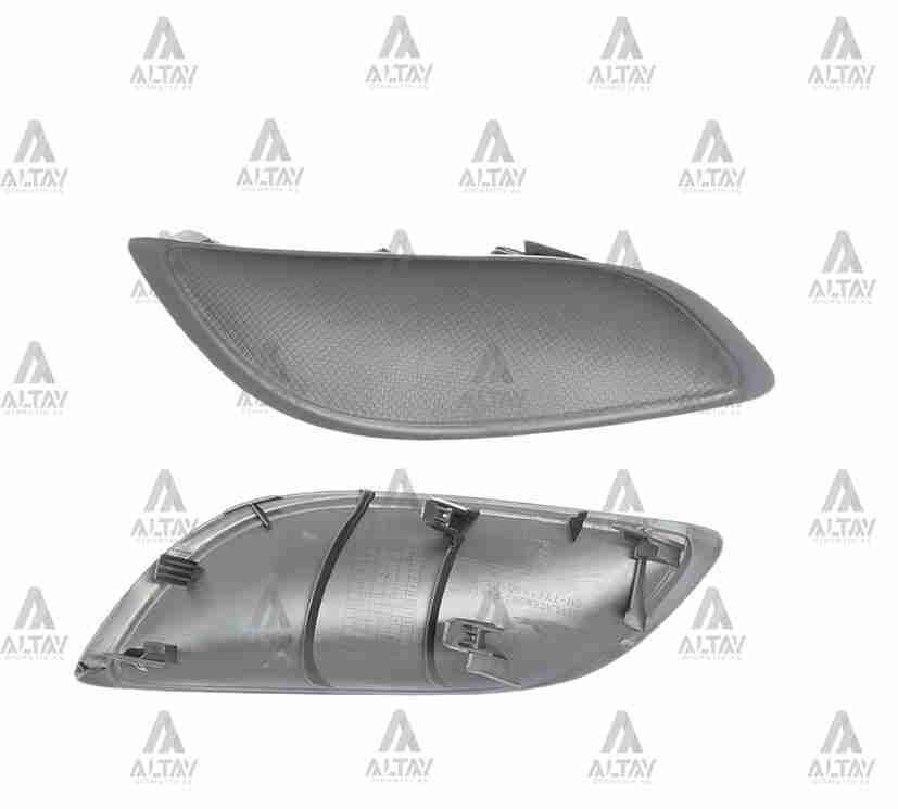 Sis Lamba Kapağı Yarıs 10-11 Sağ (Sis Deliksiz) 814810D090