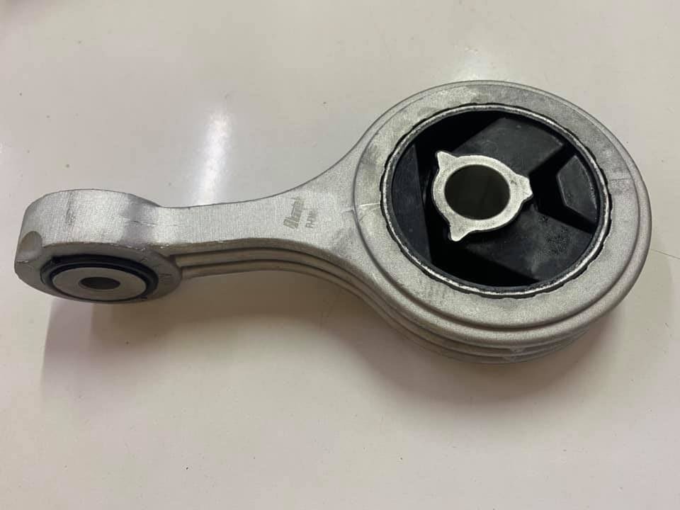 MOTOR TAKOZU PUNTO PANDA İDEA 1.2 1.4