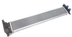 Turbo Radyatoru (Intercooler) Volkswagen Golf Vıı (5G1) 1.6 Tdı 2012- 5Q0121251El