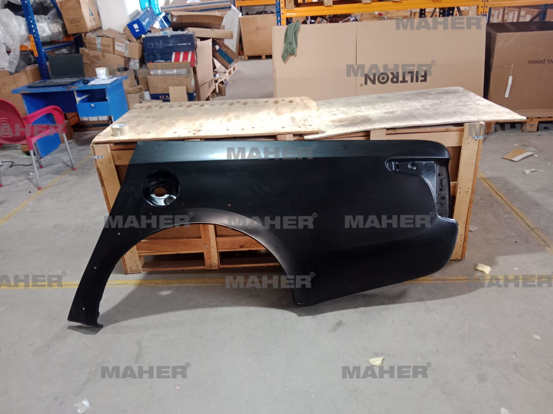 ÇAMURLUK L-200 15-19 ARKA SOL (HASARLI)