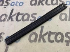 Fiat Tipo Tempra Sağ Arka Kapı Kelebek Cam Direk Fitili