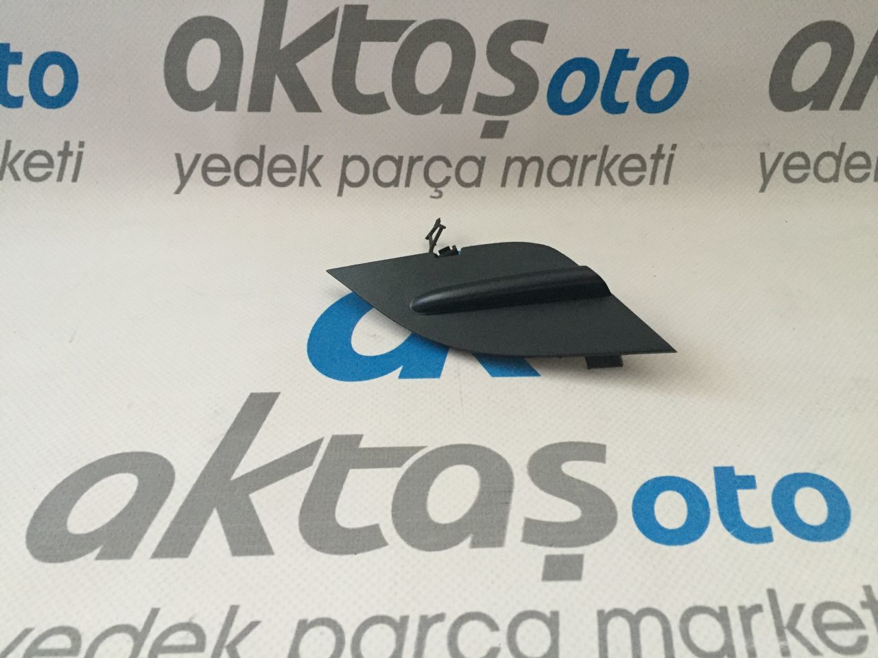 Ön Tampon Çeki Demir Kapağı Linea Makyazlı Kasa