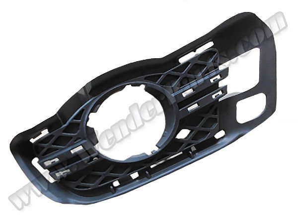 Tampon Izgarası W204 Ön Sol; Kısm.Açık -Avg- 2007-10