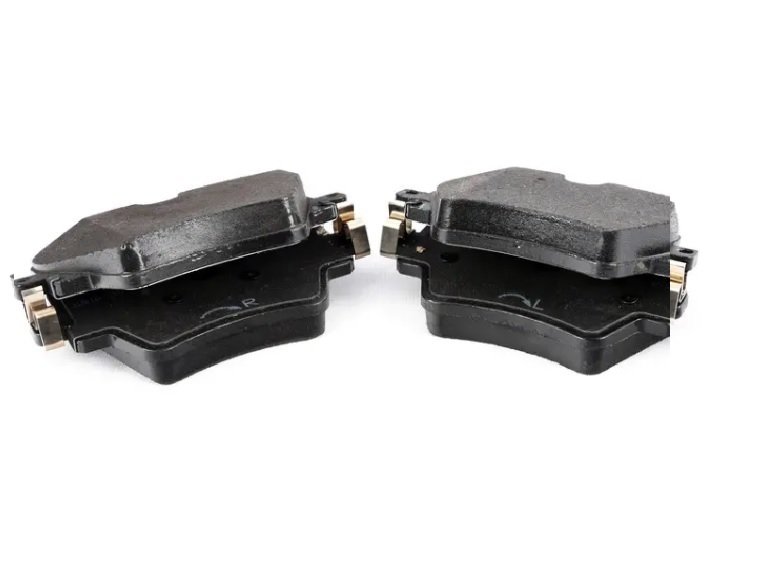 FREN BALATASI ÖN BMW ÖN F39 F45 F46 F48 X2 2 SERİSİ X1 2014- 34106860019