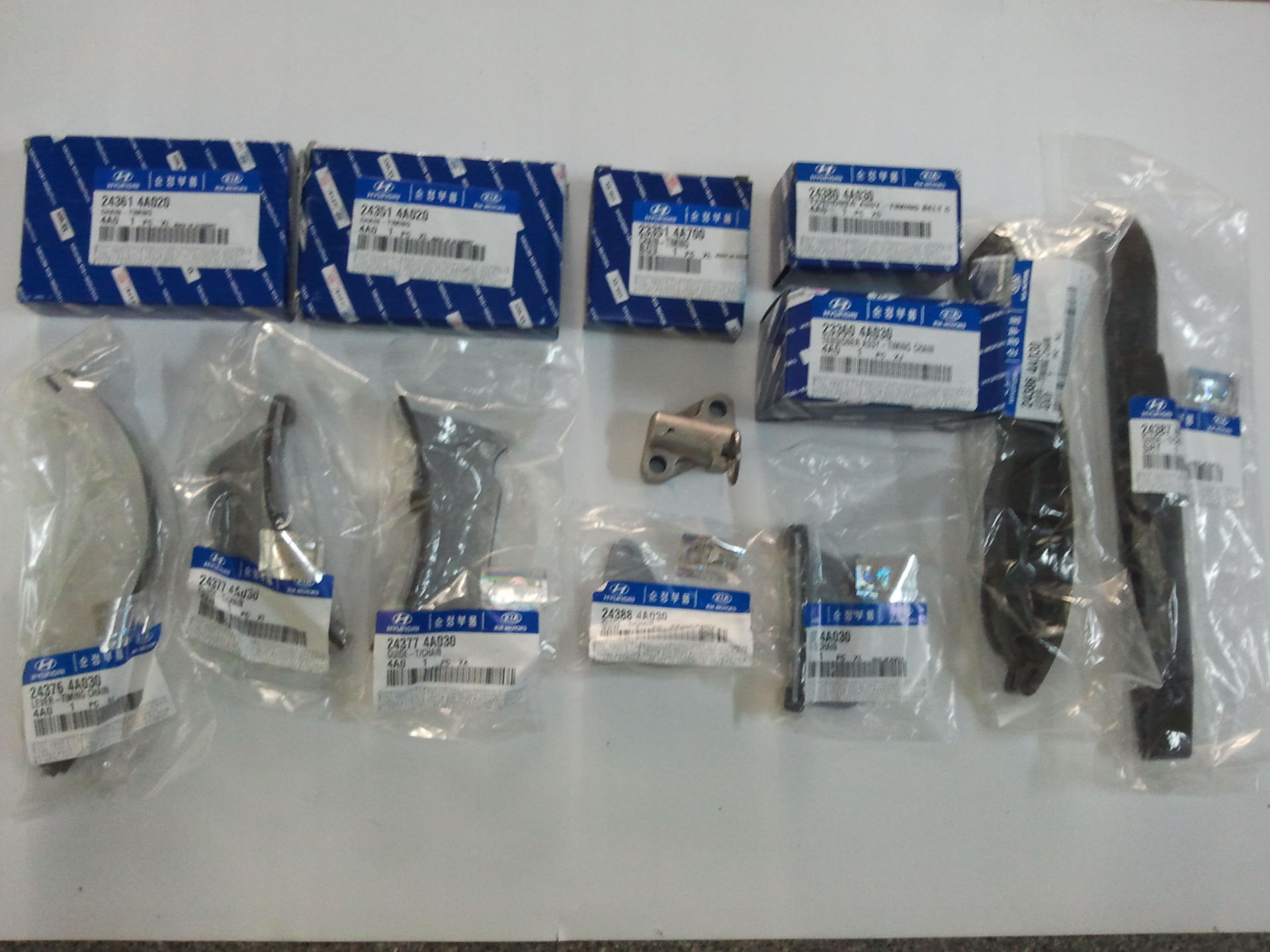 ZINCIR SETI STAREX CRDI / SORENTO CRDI 140HP 24351-4A020 - 24361-4A020 - 24377-4A030rn
