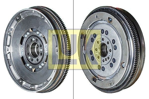 M.Benz Sprınter 2-T Bus (901, 902) 208 D  Volant 601 030 15 05 601 030 16 05 601 030 17 05
