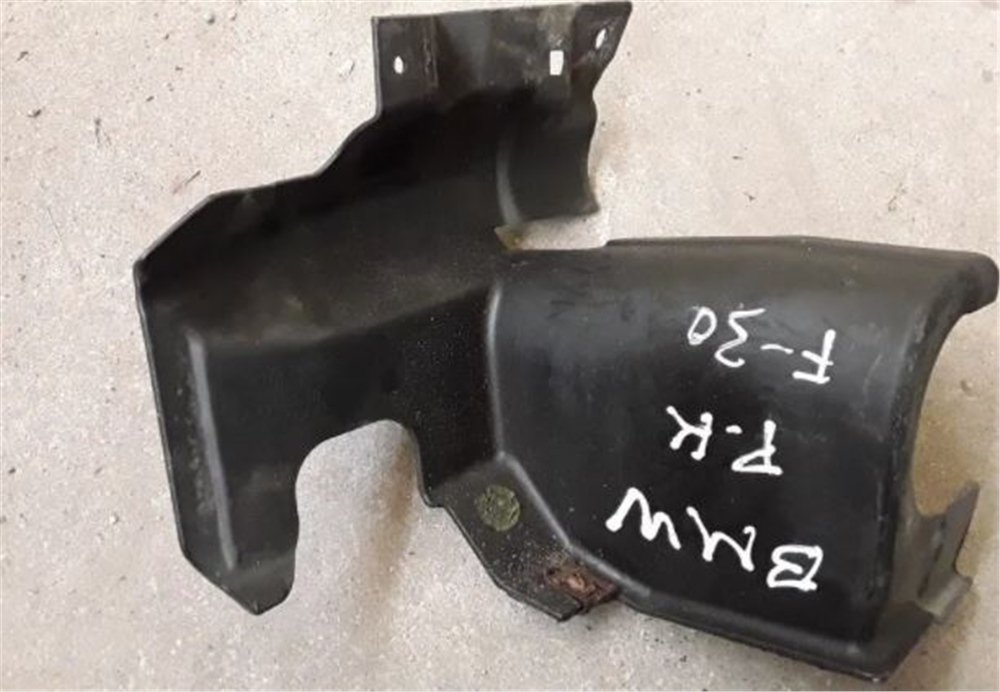 D.KUTU BAKALİTİ F30/L BMW 51757274857