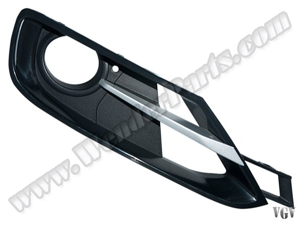 Tampon Izgarası F30 Ön Sağ (Kısm.Açık, Gümüş Çitalı) -Sport- - 51117300740S1