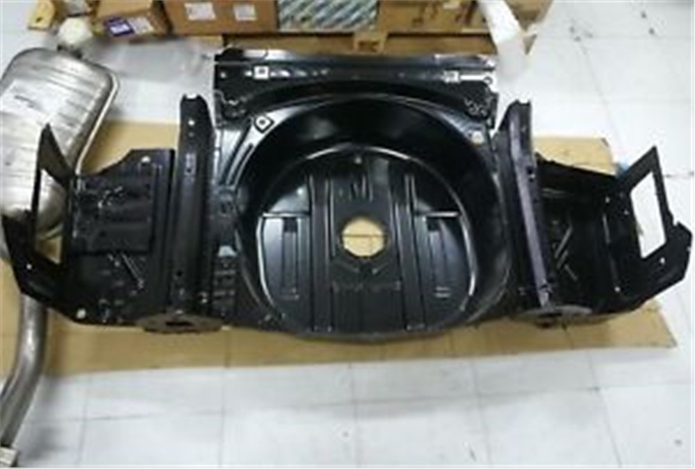 HAVUZ SACI E46 BMW 41127062570