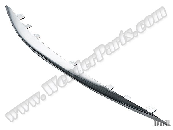 Tampon Izgara Çitası W205 Ön Sol Üst (Krom) -Avg- - 2058850374