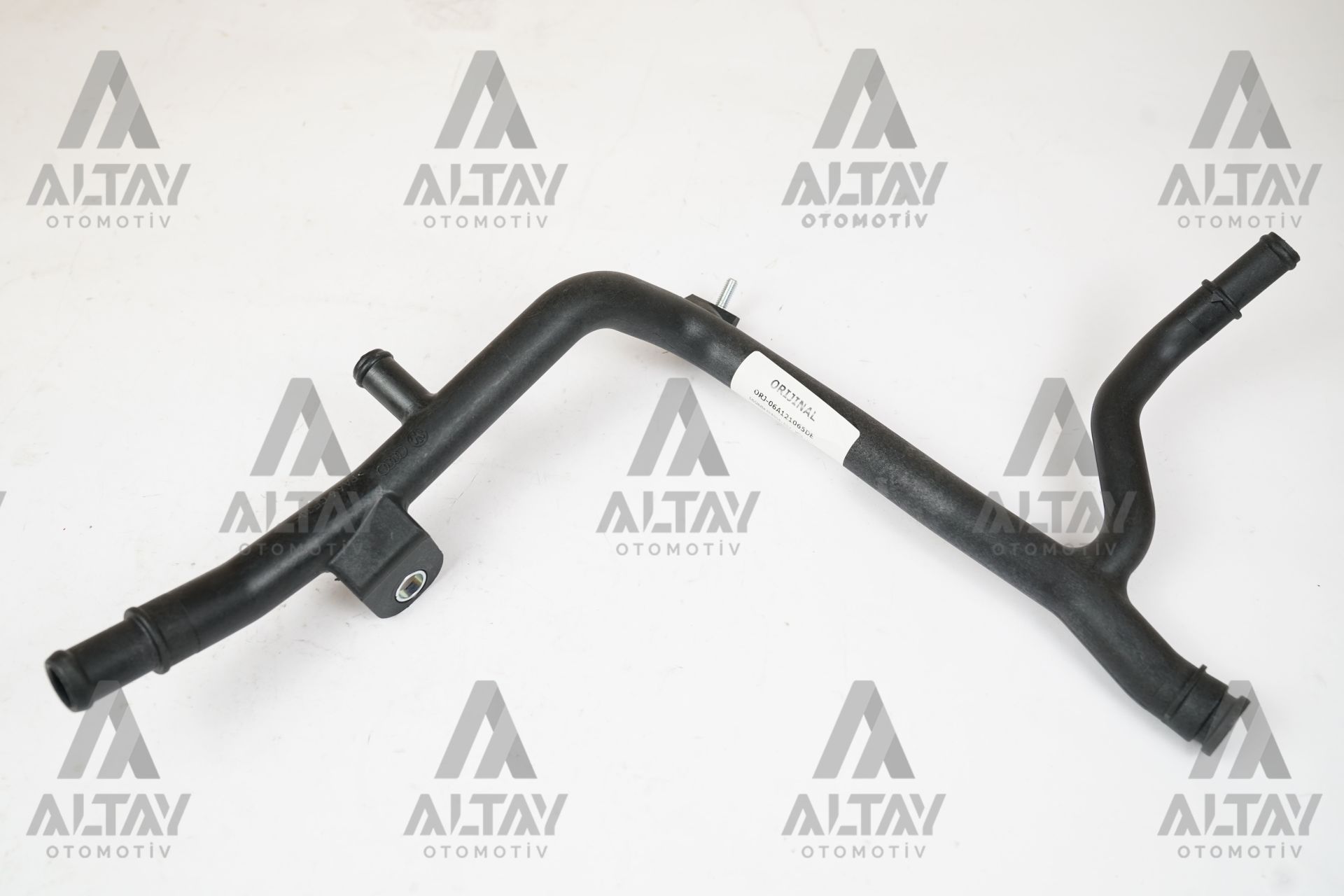DEVİRDAİM SU BORUSU GOLF / JETTA / A3 06=> BSE 1.6 OTOMATİK