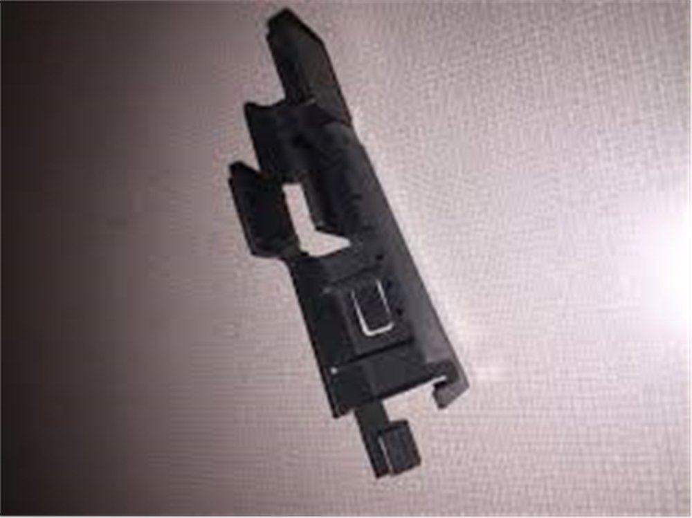 SİLECEK KLİPSİ BMW 61618263685