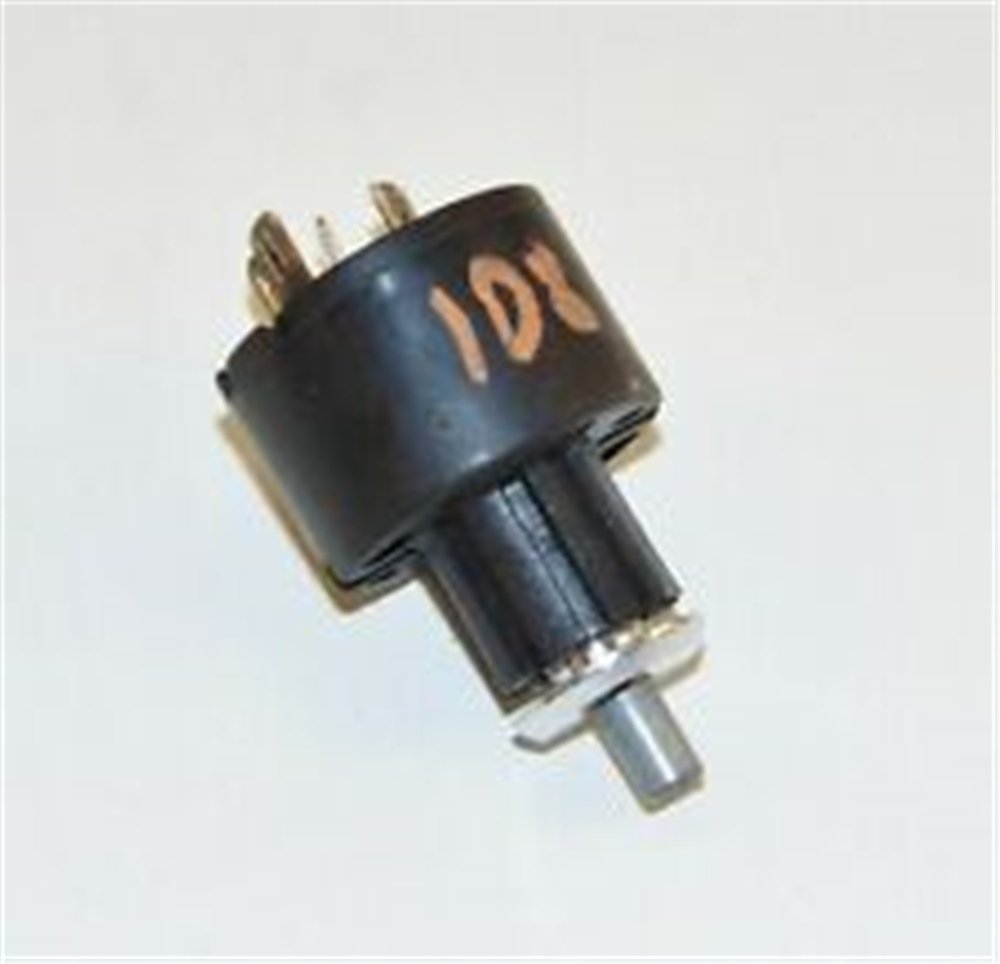ŞALTER FAN E30 BMW 61311376909