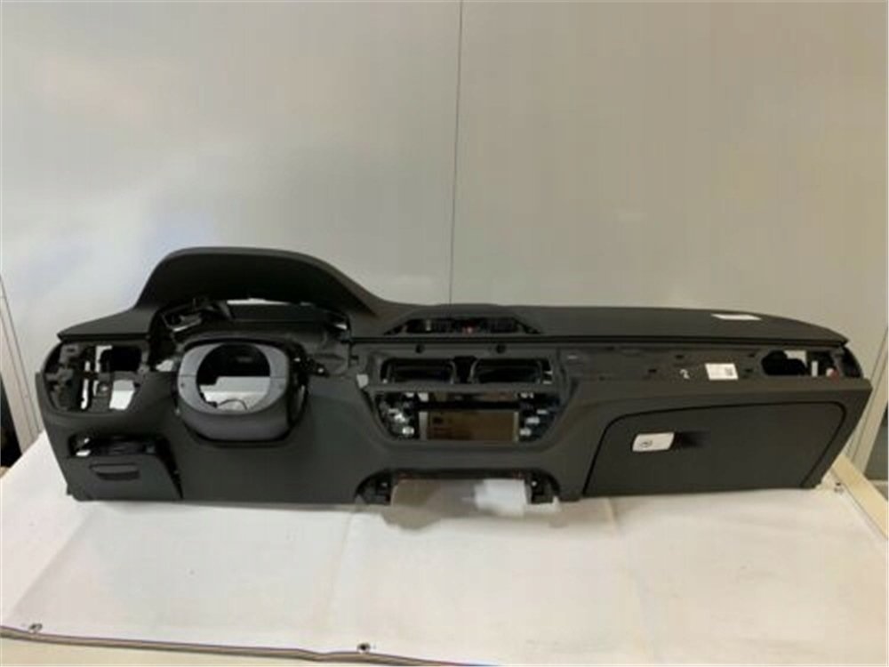 TORPİDO AİRBAG ALT PAÇASI BMW 51459178767