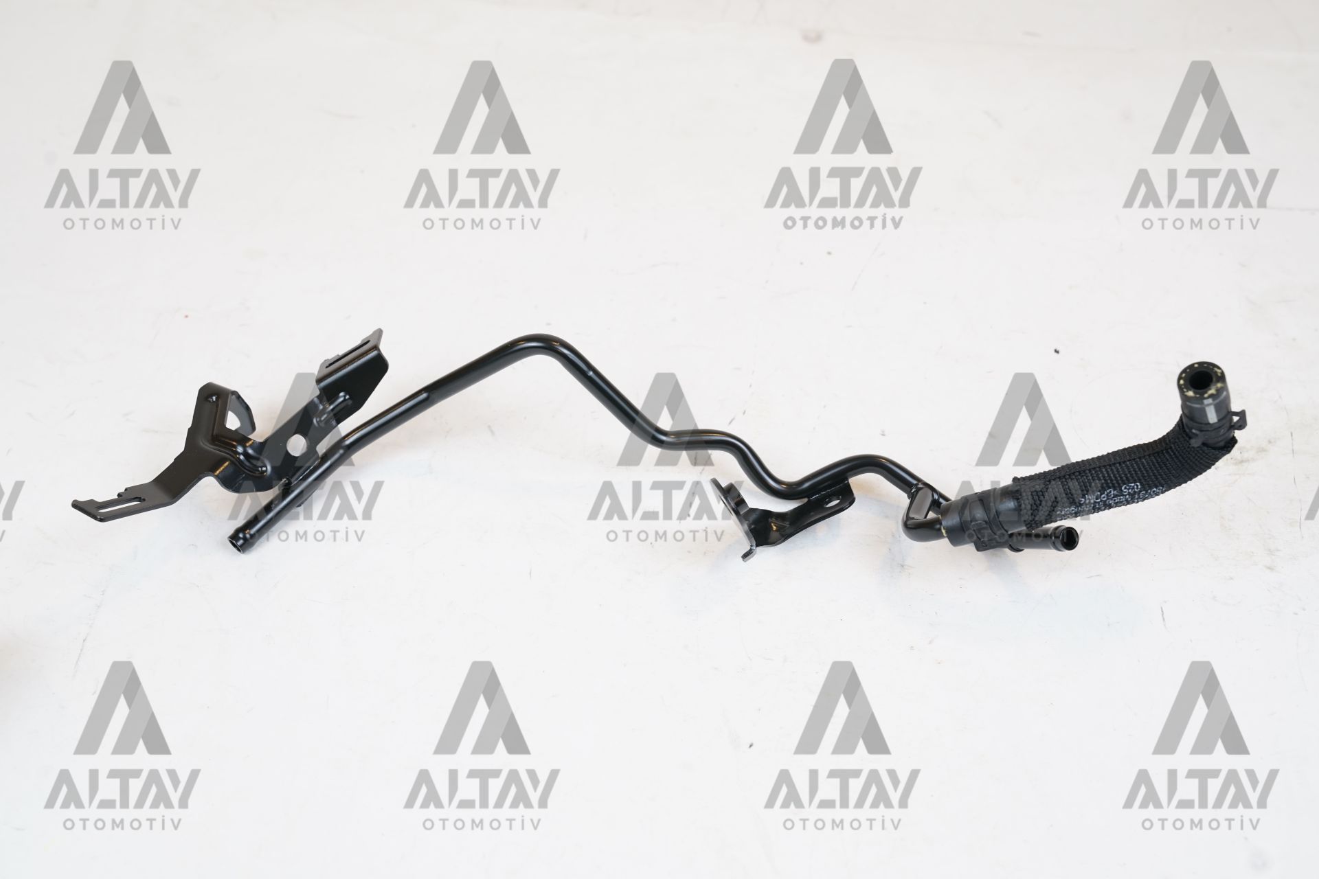 HORTUM RADYATÖR GOLF / PASSAT / TİGUAN / A3 / LEON / OCTAVİA 13=> CLH-CXXB-DCXA 1.6 TDİ