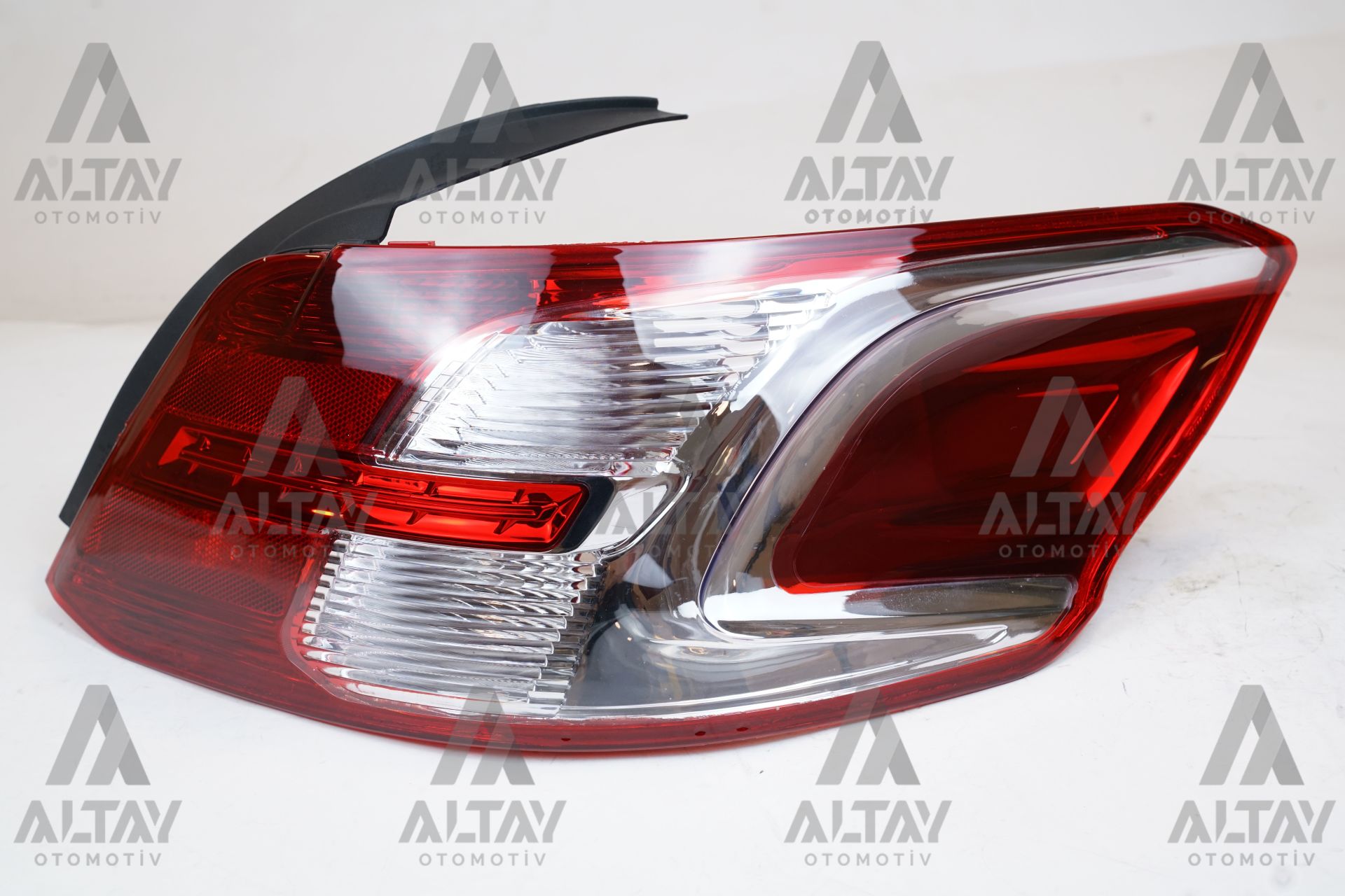 STOP LAMBASI PG 301 13-17 DUYSUZ SAĞ