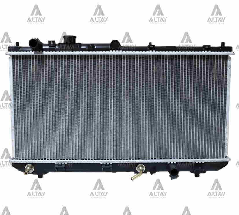 Radyatör Su 323  98-01 1.5 / 1.8 Famılıa (At) ZL0215200