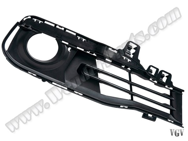 Tampon Izgarası F30-LCI Ön Sağ (Kısm.Kapalı) -Basis- - 51117396878