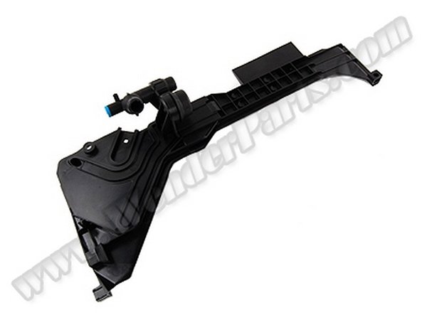 Radyatör Su Depo Montaj Plakası E83 Man/Şanz 2.0>3.0i - 17113400018