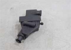 HAVA FİLTRE KABI E39/520 97-98 BMW 13711436677