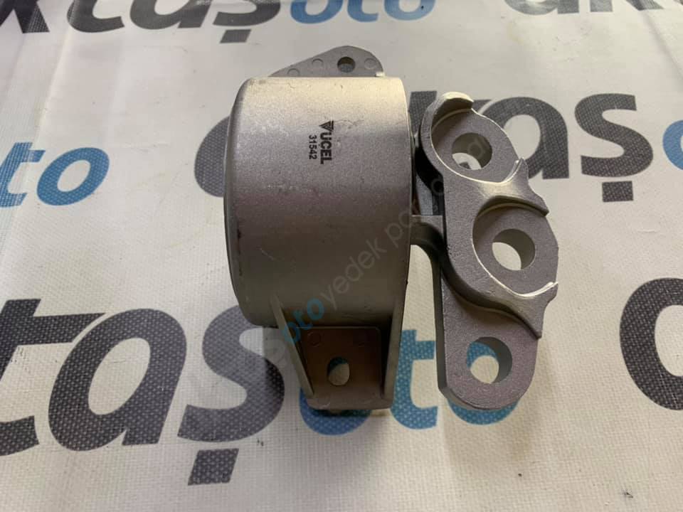 MOTOR TAKOZU GRANDE PUNTO 1,3 MULTIJET 75 90PS 06 55700433