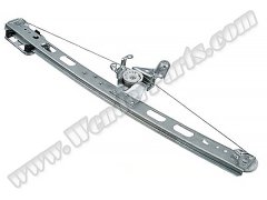 Kapı Cam Krikosu W163 Arka Sağ (Motorsuz) 1998-00 - 1637300246