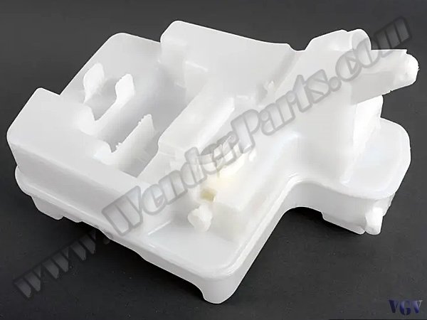 Silecek Su Deposu E60 (Ön Cam + Farlar) - 61677179453