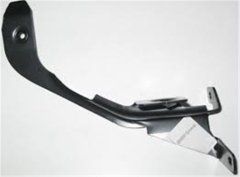 ÇAMURLUK BAĞLANTI BRAKETİ E63 SOL BMW 51647060811