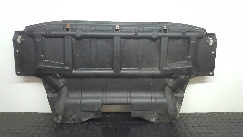 ŞANZIMAN MUHAFAZA BAKALİTİ X5 BMW 51717141495