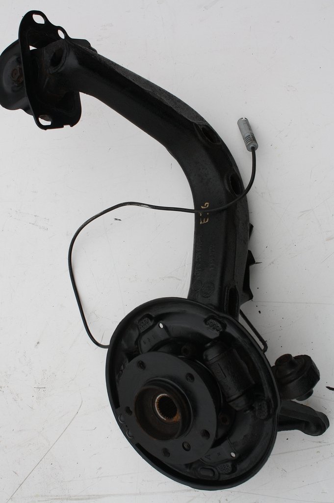 SALINCAK BMW ARKA SAĞ E36 3 SERİSİ 1991-1998- 33321090450