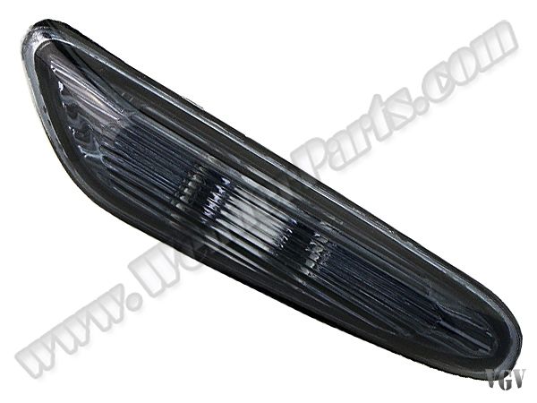 Çamurluk Sinyali E87+LCI E90+LCI E84 Sol; (Füme) 2004-12