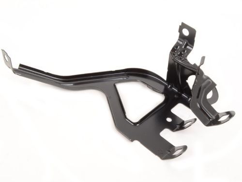 ÇAMURLUK BRAKETİ F10+LCİ ÖN İÇ SAĞ41357207210
