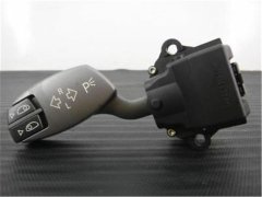 SİNYAL KOLU E65 BMW 61316911516