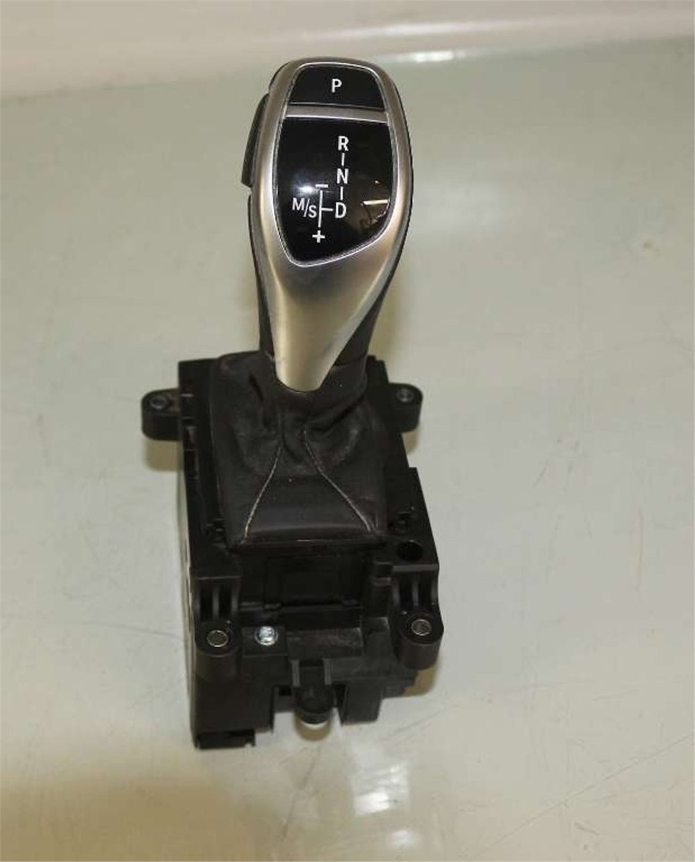 VİTES KOLU F10 (MEKANİZMALI) BMW 61319251190